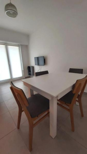 DEPARTAMENTO LUMINOSO Y REMODELADO a ESTRENAR ZONA ALBERTI